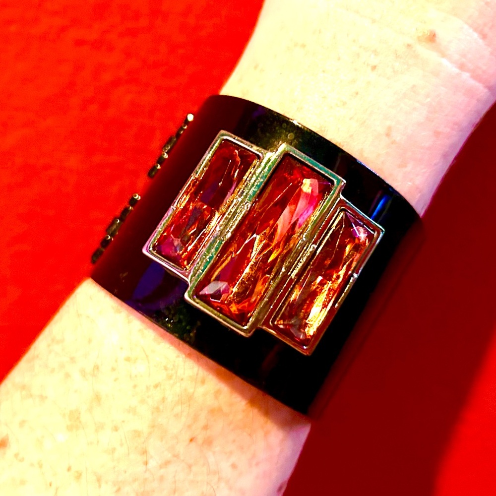 Lee Angel Art Deco Black Metal Hinged Statement Bracelet w/ Faceted Peach Stones